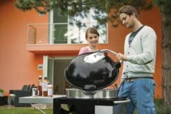 Napoleon Kettle Pro Houtskoolbarbecue 113 X 73 X 106 Cm Zwart 21 Napoleon Kettle Pro Houtskoolbarbecue 113 X 73 X 106 Cm Zwart -Barbecue Gereedschaps Winkel 0629162127686 10