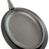 Napoleon Gietijzeren Pan Met Handgreep En Onderzetter -Barbecue Gereedschaps Winkel 0629162560032 2 1