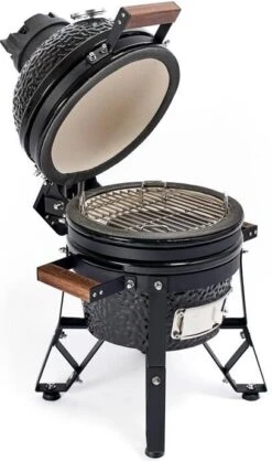 The Bastard Kamado Barbecue Small D 47 H 64 Cm 9 The Bastard Kamado Barbecue Small D 47 H 64 Cm -Barbecue Gereedschaps Winkel 8720168014825 3
